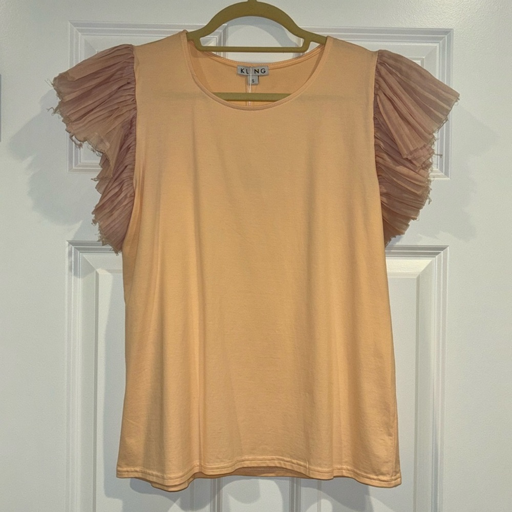 New Pink Ruffle Sleeve Shirt
